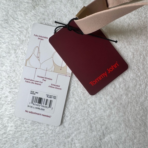 Tommy John Comfort Smoothing Lightly Lined Wireless Bra - Picture 2 of 4